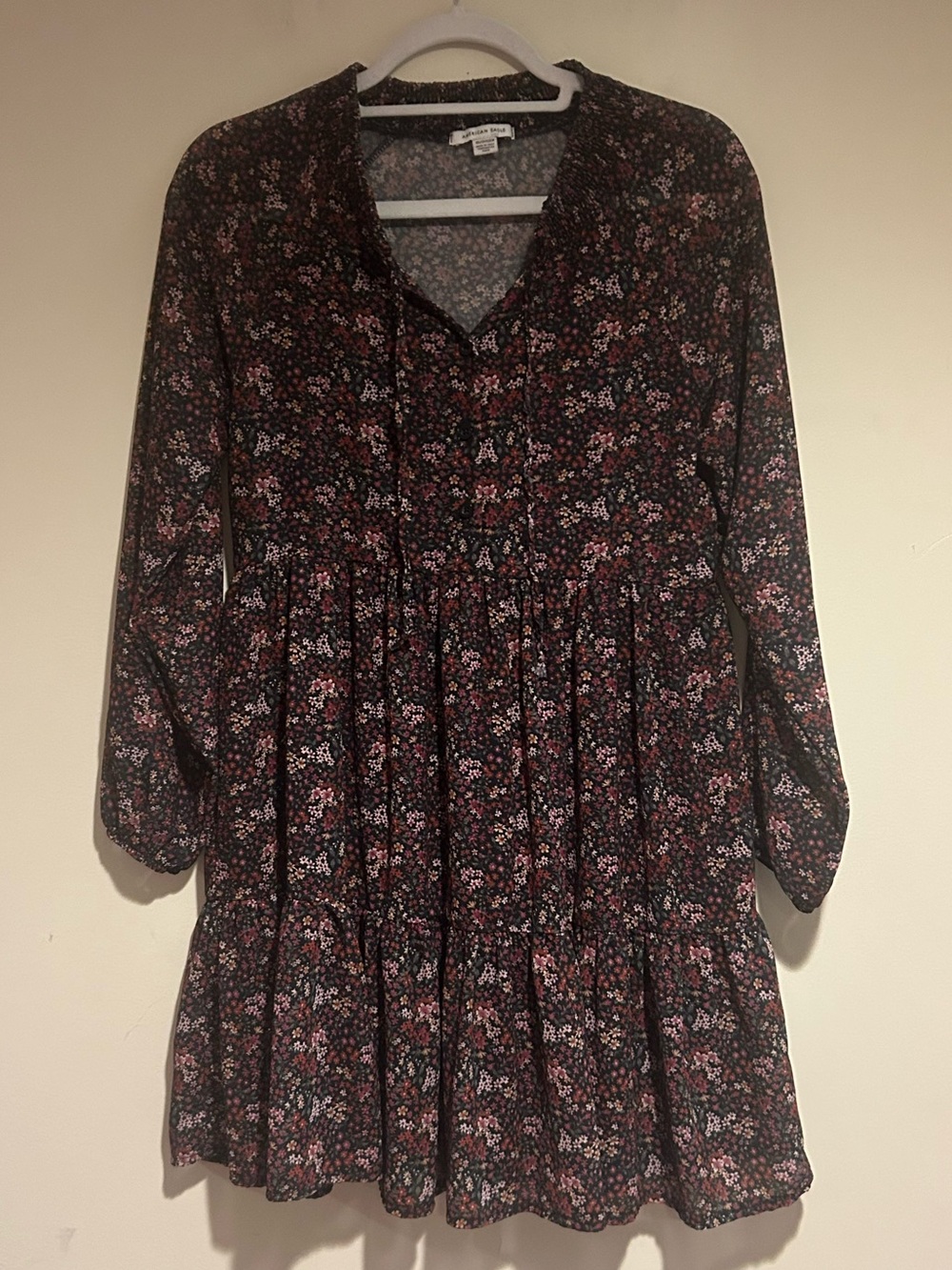 American Eagle Outfitters Black Long-Sleeve Floral Tiered Mini Dress Sz XS
